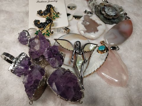 Видео: Распаковка подвески, кулоны из натуральных камней, броши, аметист с Aliexpress + ссылки