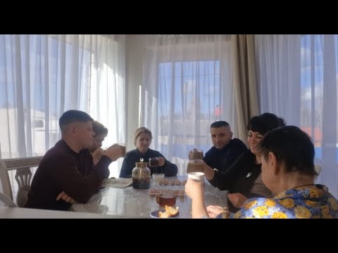 Видео: Встречаю гостей. Приехала племянница. Мою теплицу. Копаю и сажаю. Романтический вечер.