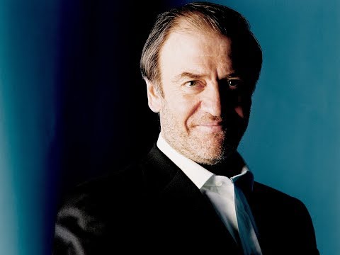 Видео: The great Valery Gergyev teaching how to conduct Scriabin (Master Class) Скрябин / Валерий Гергиев