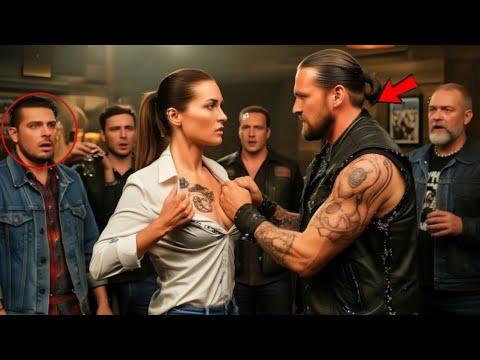 Видео: «Байкер порвал рубашку официантки… Но то, что он увидел на её плече, повергло всех в шок!»
