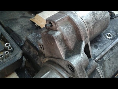 Видео: Снятие и установка стартера Mercedes W203, #starter W203