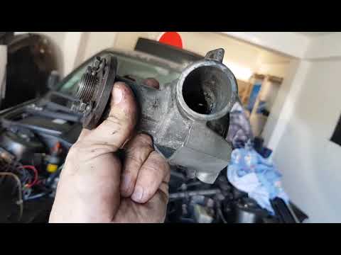 Видео: Осмотр масленного насоса. BMW M20B25