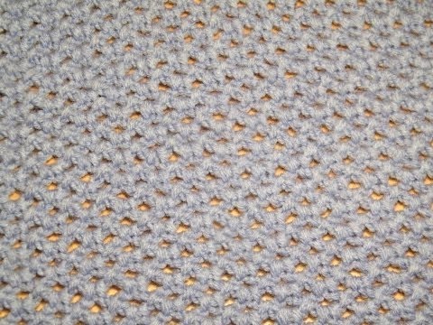 Видео: УЗОР КРЮЧКОМ - АЖУРНАЯ СЕТКА (ИДЕАЛЕН ДЛЯ РУКАВОВ) ИЗ ВОЗДУШНЫХ ПЕТЕЛЬ. ЧАСТЬ 2