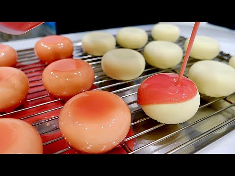 Видео: Десерт Художественный десерт мастера! Приготовление малинового муссового торта - корейский десерт