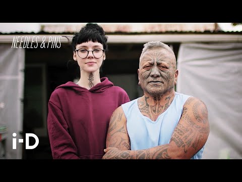 Видео: Изучаем древнюю идентичность татуировок Новой Зеландии | Needles & Pins with Grace Neutral, эпизод 4