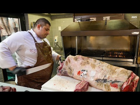 Видео: Bistecca alla Fiorentina - Стейк-хаус во Флоренции, Италия