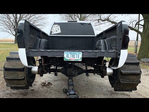 Видео: ВЁСЕЛЬНЫЕ КОЛЕСА И ФОНТАН ГРЯЗИ НА DURAMAX | WhistlinDiesel на русском