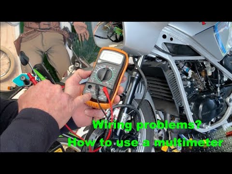 Видео: Как обнаружить проблемы в проводке с помощью мультиметра.