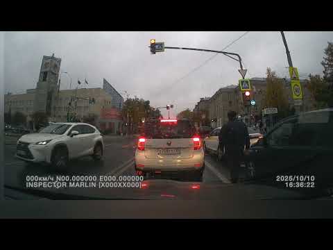 Видео: Мытищинские дороги и таксисты. Немного разборок. Лайтовенько.