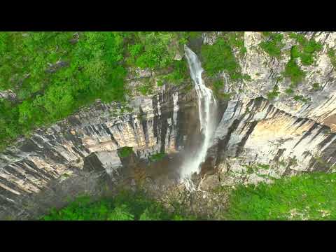 Видео: Водопада Врачанска Скакля след дъжда - Vrachanska Skaklia waterfall after the rain