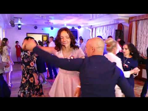 Видео: ВЕСІЛЬНІ ПІСНІ. СПІВАЄ ПРИКАРПАТТЯ 3