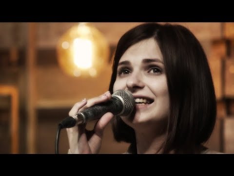 Видео: Твоё Имя прекрасно, Бог! - Юлия Головина (LIVE) - What a beautiful name - by Hillsong Worship