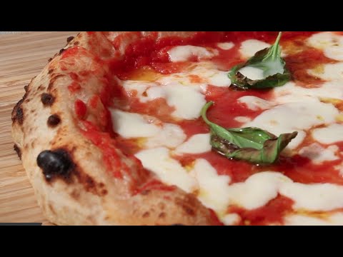 Видео: Мастер-класс по приготовлению теста для пиццы Ooni