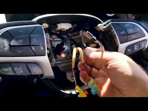 Видео: Как заменить часовую пружину в Jeep Grand Cherokee SRT WK2