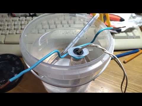 Видео: Нагреватель для аквариума самодельный 12 Вт. 12 В. Нихром, шприц. ноябрь 2024 г. эксперимент.