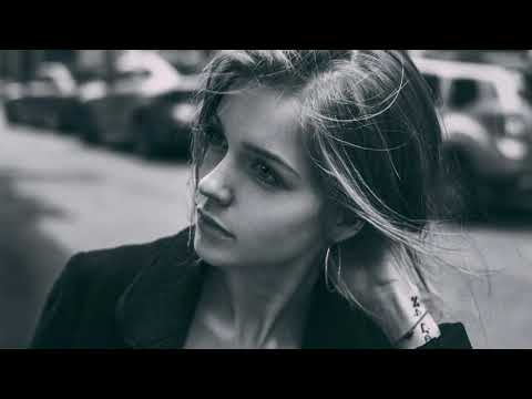 Видео: "Под абажуром". Мария Махова. Интервью