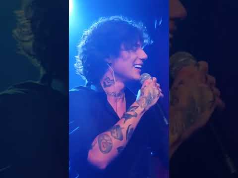 Видео: XOLIDAYBOY 2-й АКУСТИЧЕСКИЙ КОНЦЕРТ 16 ТОНН МОСКВА 17.09 23 пр.эфир.Спасибо Тинатин!!! #xolidayboy