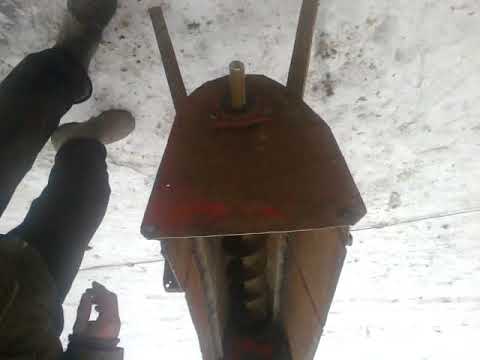 Видео: Саморобна шнекова бетономішалка