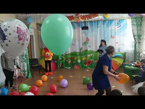 Видео: Праздник "8 марта" в средней группе "Солнышко" 03.03.2022 "Кот Леопольд в гостях у ребят"