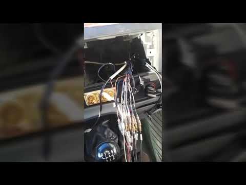 Видео: Распиновка проводов магнитолы Ford Transit.