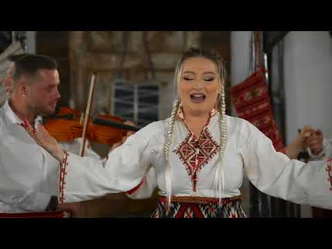 Видео: Elena Jovceska - Veligdenska sedenka / Елена Јовческа - Велигденска седенка (Official Video)