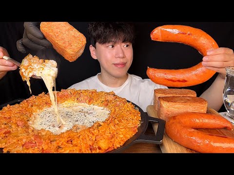 Видео: SUB) Корейская еда со сливками, кимчи, жареным рисом, спамом и колбасой из колбасы, мукбанг асмр