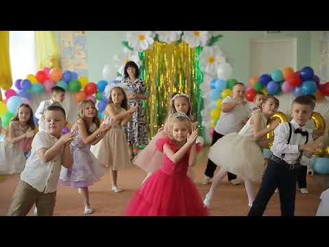 Видео: Вхід на випускне свято