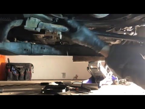 Видео: Модернизация переднего стабилизатора поперечной устойчивости Volvo V70 / XC70 / S60