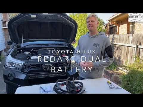 Видео: Комплект для самостоятельной установки двух аккумуляторов Redarc для Toyota Hilux N80 | Установка...