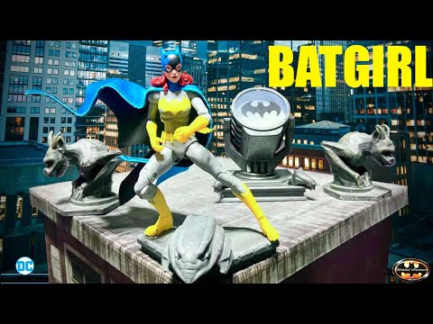 Видео: Обзор и сравнение фигурок Бэтгёрл из серии DC Multiverse DC Classics от McFarlane