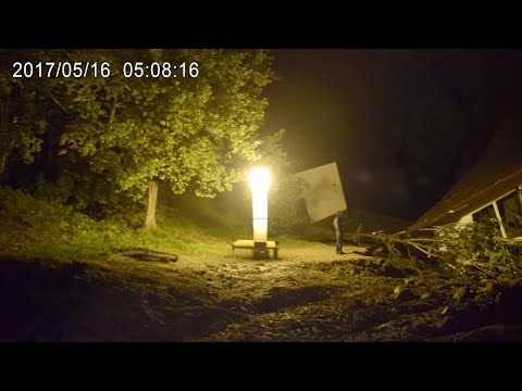 Видео: 30 Самых Жутких Случаев, Произошедших во Время Кемпинга, Снятых на Камеру #3