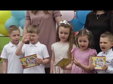 Видео: Пісня «Летять пташенята» Випуск 2021. ЗДО №17 "Вишенька" м. Рівне