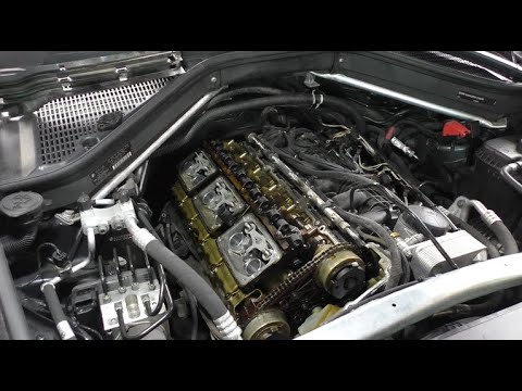 Видео: Замена прокладки крышки клапанов N55 на BMW X6 2011  БМВ X6 3,0 бензин 2часть