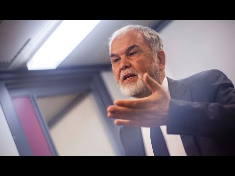 Видео: "Эрк" демократик партияси раиси Муҳаммад Солиҳ Озодлик студияси меҳмони бўлди