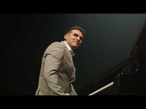 Видео: Y.K. Music - П’яний маестро (Official Music Video)