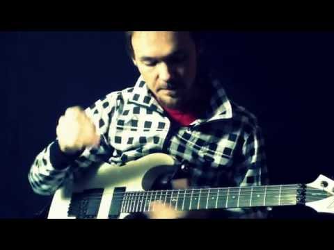 Видео: Как играть на гитаре чисто и аккуратно и как избавиться от лишних звуков при игре с перегрузом