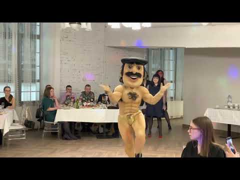 Видео: Гоги. Ростовая кукла