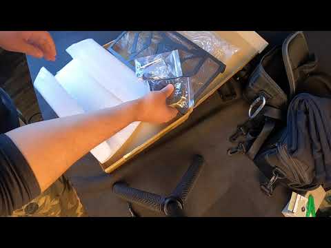 Видео: Обзор и установка защиты радиатора на мотоцикл CFMoto 650MT