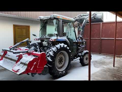 Видео: Ремонт Iseki 503 замена манжеты на поршне навески. Hydraulics repair Iseki