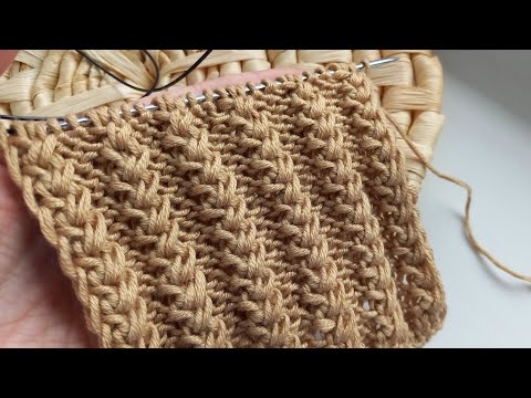 Видео: Ленивый узор спицами