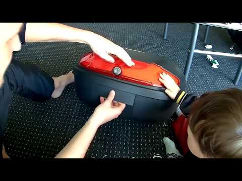 Видео: Кофр с горящими стопами.