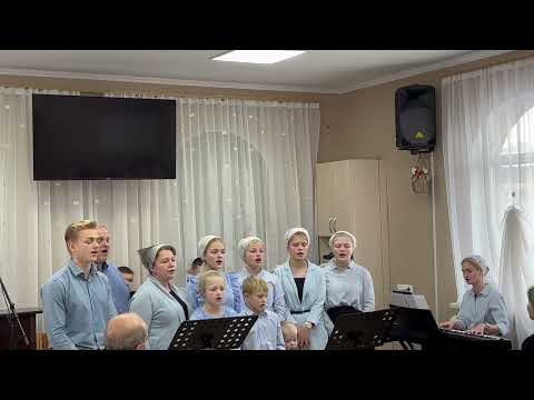 Видео: Подними меня на скалу твою Семья Шаповал