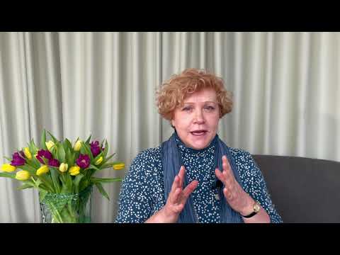 Видео: Жалеть себя. Что делать, если хочется себя жалеть?