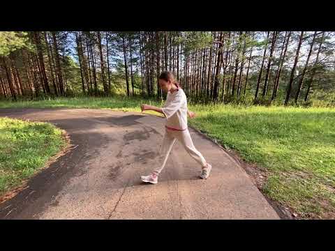 Видео: Как ставить ногу в спортивной ходьбе, постановка стопы