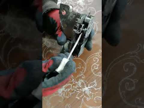 Видео: Реанимация дверного замка volvo vnl 660