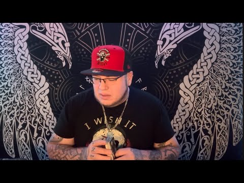 Видео: Овен ♈️ «Вы привлекаете много внимания» Октябрь 2025 г. Любовное чтение Таро