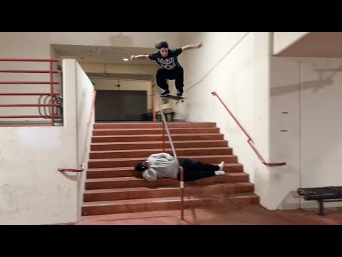 Видео: Уличное катание в полночь!