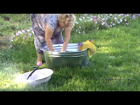 Видео: ЭТО ЖЕСТЬ! ПОСТИРАЛА ПЕРЬЕВУЮ ПОДУШКУ! Зачем я это сделала)
