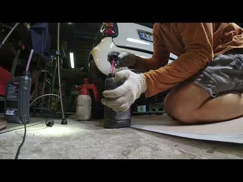 Видео: Smart fortwo 0.6 service/ Смарт 0.6 обслуживание после кап. ремонта