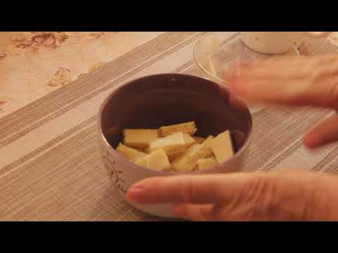 Видео: Пластичный шоколад для лепки и цветов - простой способ замеса...